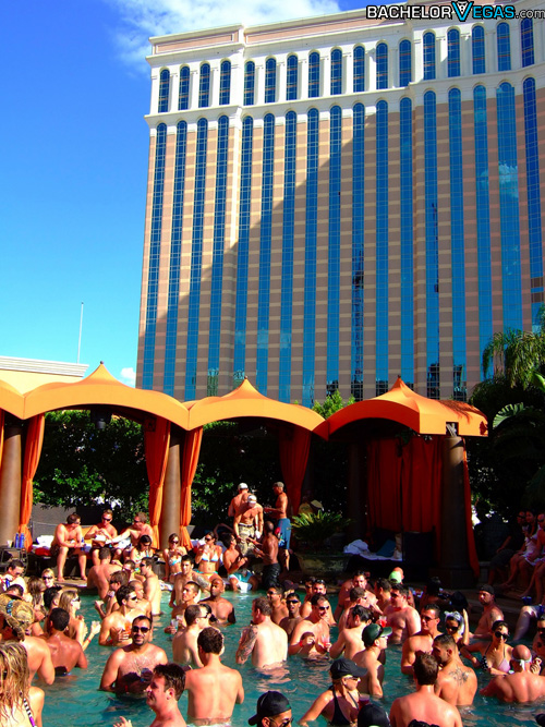 TAO Pool party