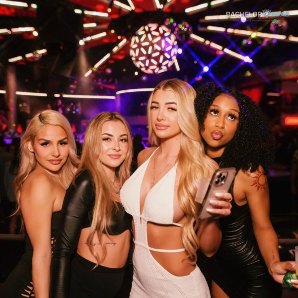 pretty-girls-vegas