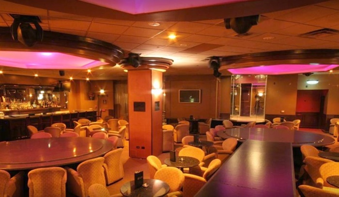 diamond-cabaret-las-vegas-bachelor-vegas