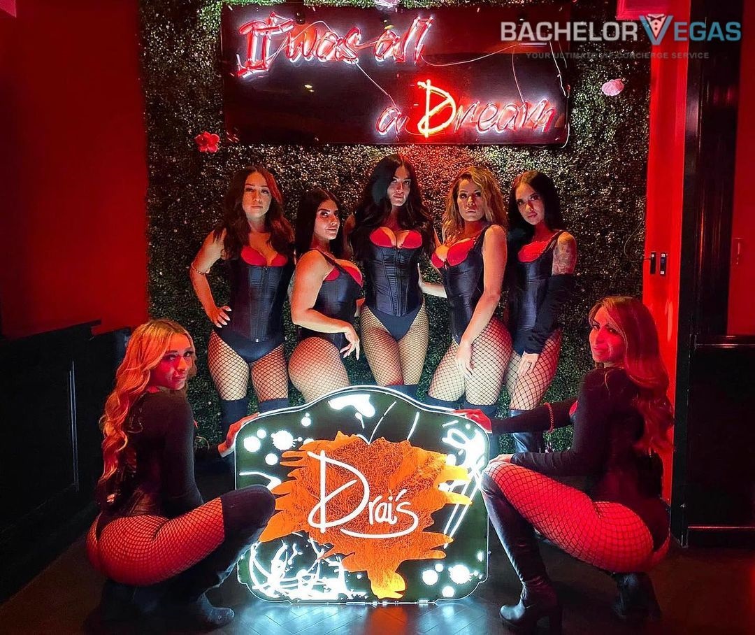 cromwell-afterhours-bottle-girls