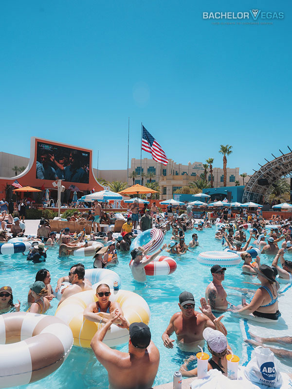 las vegas pool party
