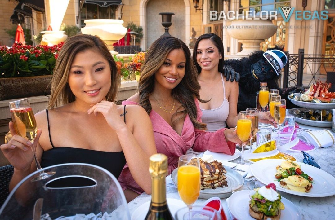 brunch vegas girls